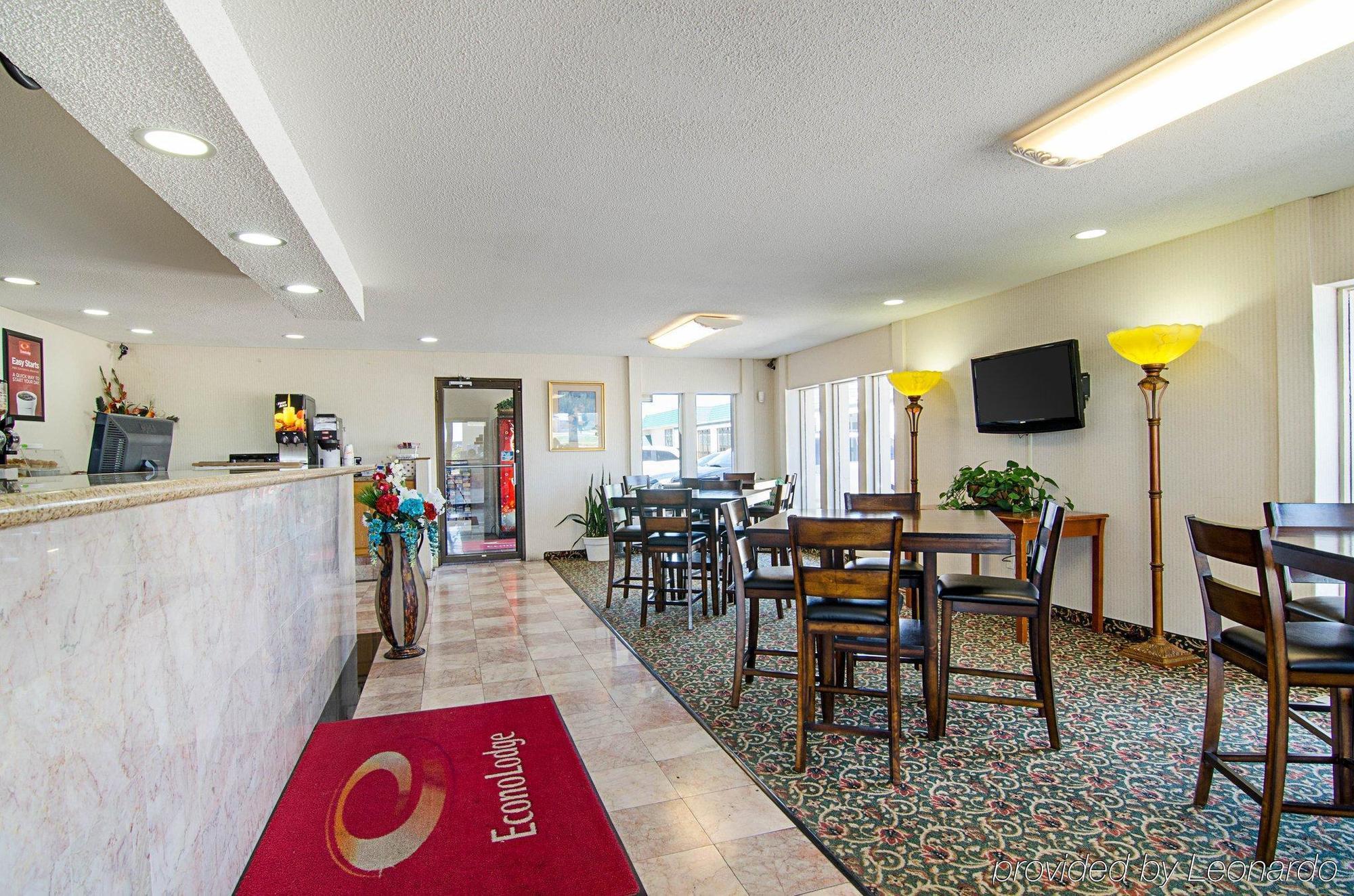 Econo Lodge Mcpherson エクステリア 写真