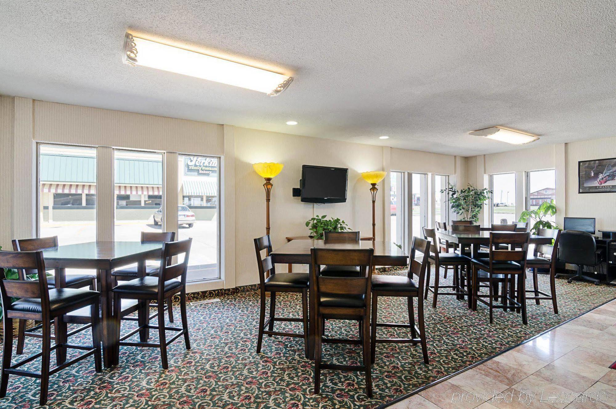 Econo Lodge Mcpherson エクステリア 写真